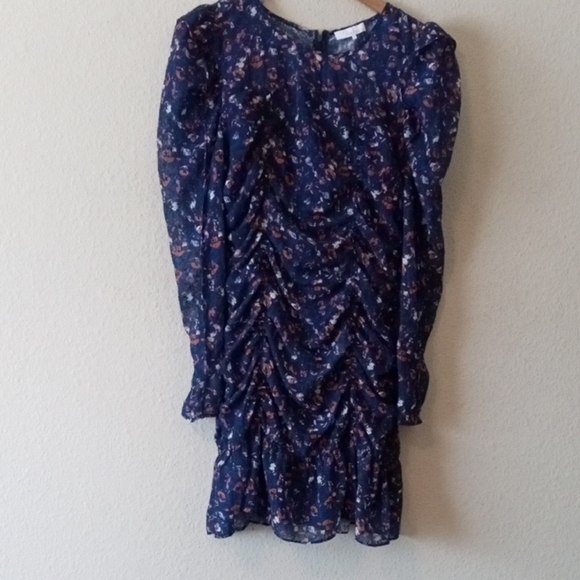 Parker Ruched Dress - Picture 2 of 7